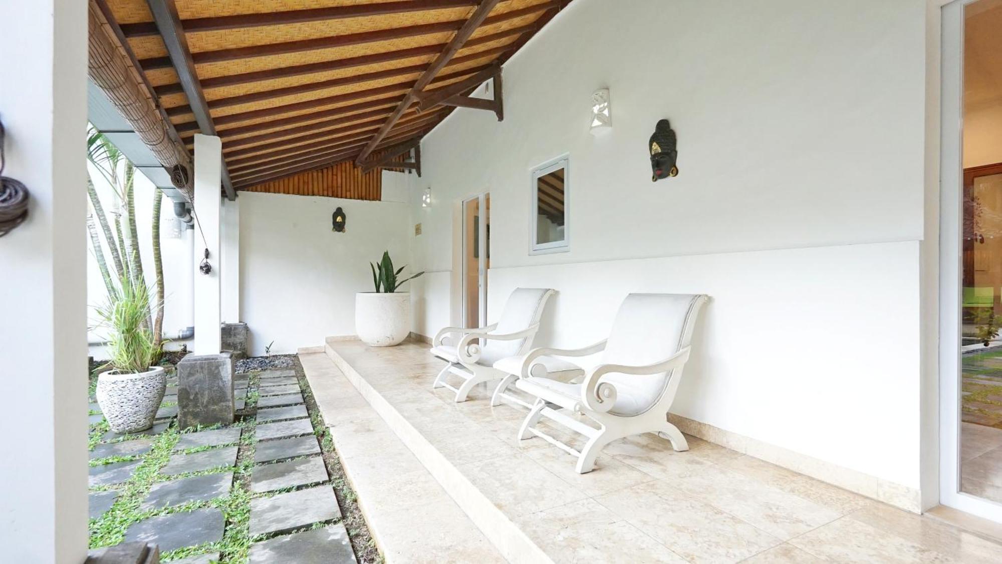 Villa Te Kawau Seminyak  Luaran gambar