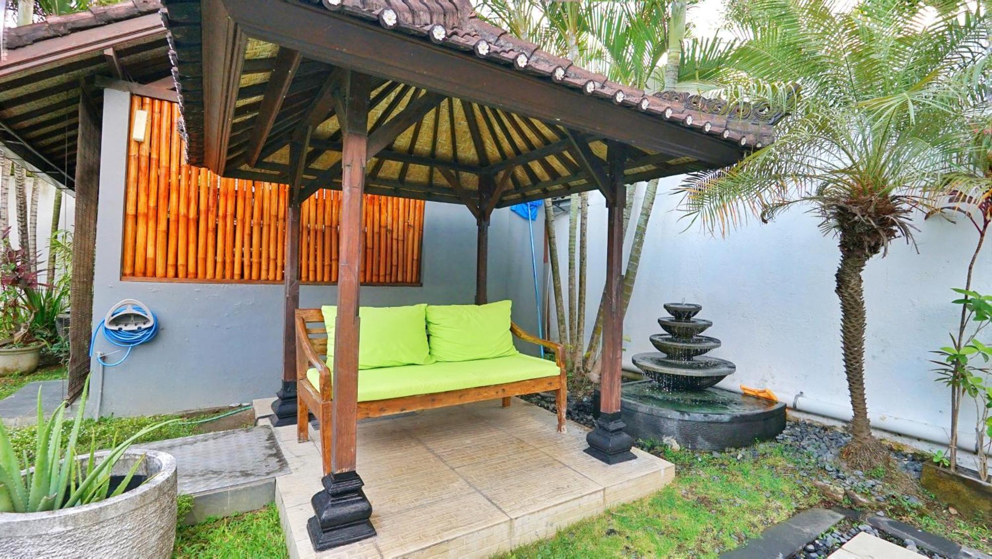 Villa Te Kawau Seminyak  Luaran gambar