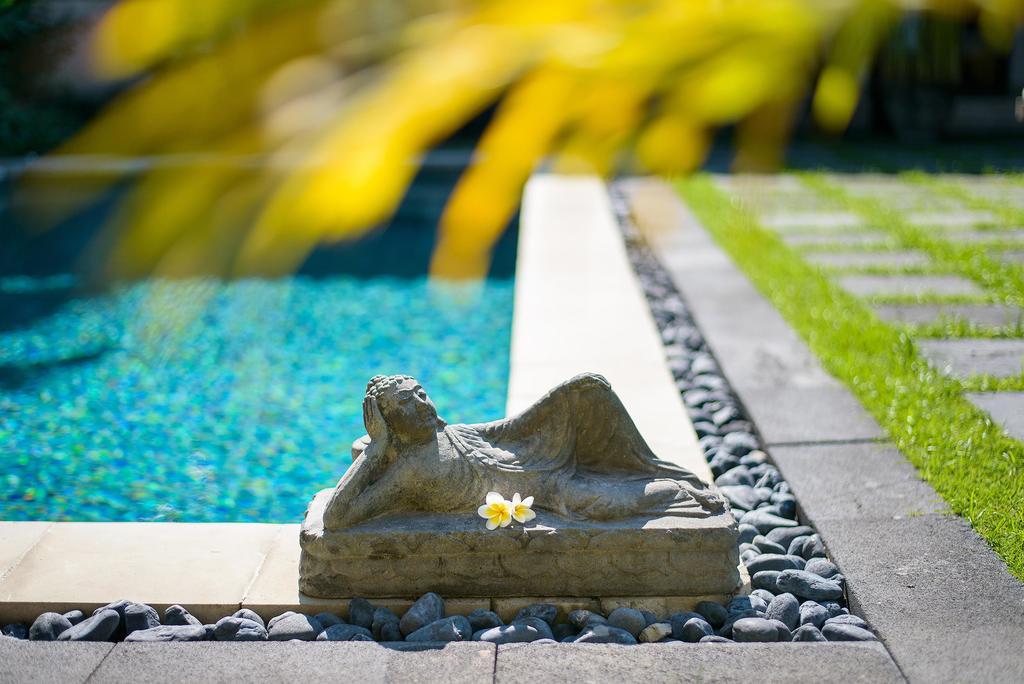 Villa Te Kawau Seminyak  Luaran gambar